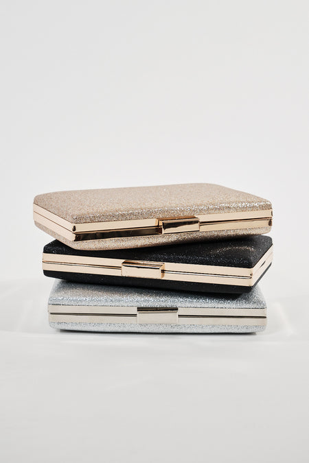 AMARYLLIS CLUTCH