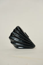 FAN SHELL CLUTCH BAG