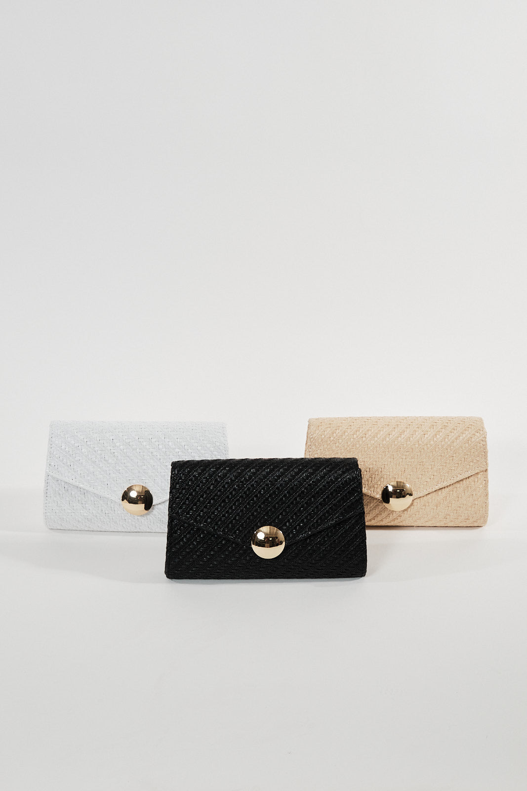 ENVELOPE CLUTCH BAG